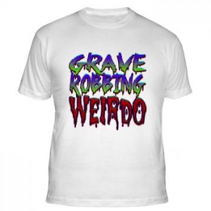 grave robbin weirdo halloween shirt